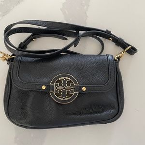 Tory Burch Amanda Crossbody Purse